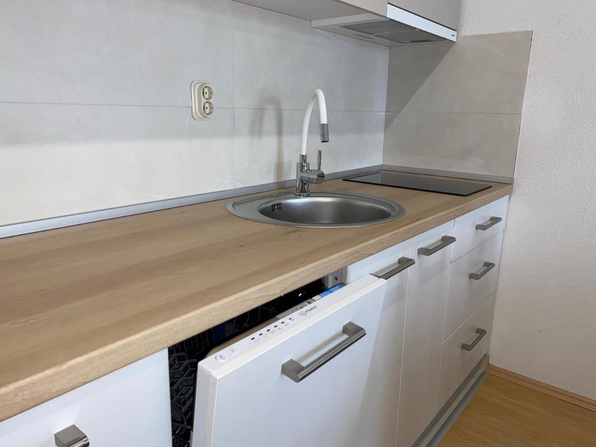 Sis Apartments Охрид Экстерьер фото