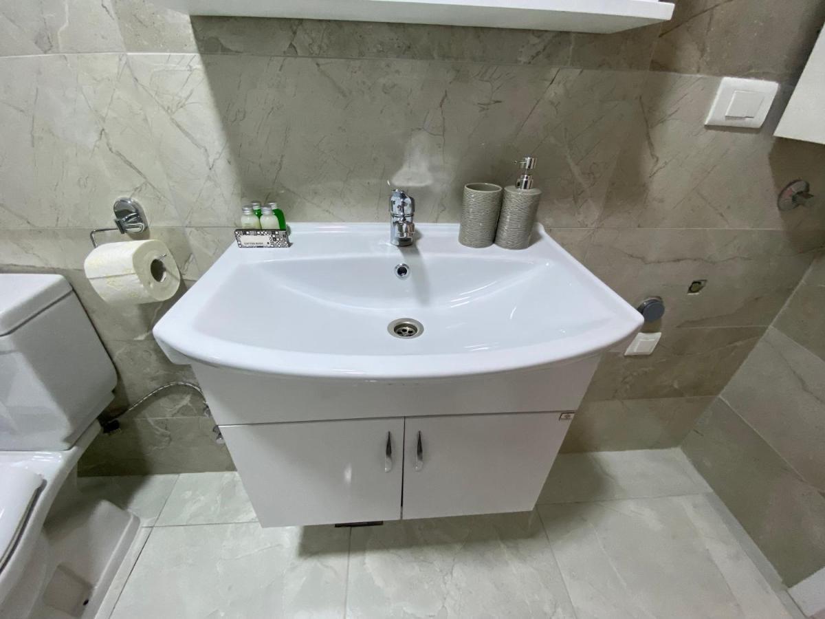 Sis Apartments Охрид Экстерьер фото