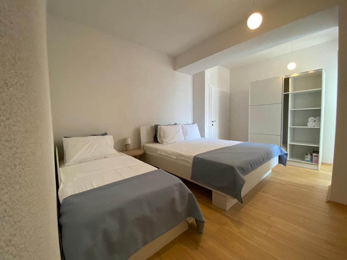 Sis Apartments Охрид Экстерьер фото
